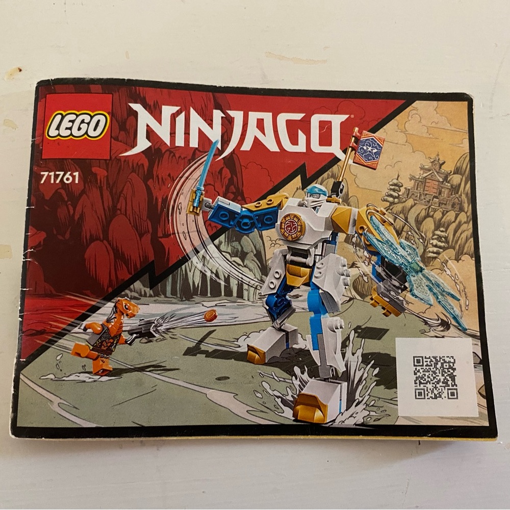 LEGO Ninjago Zane’s Power Up Mech EVO Set